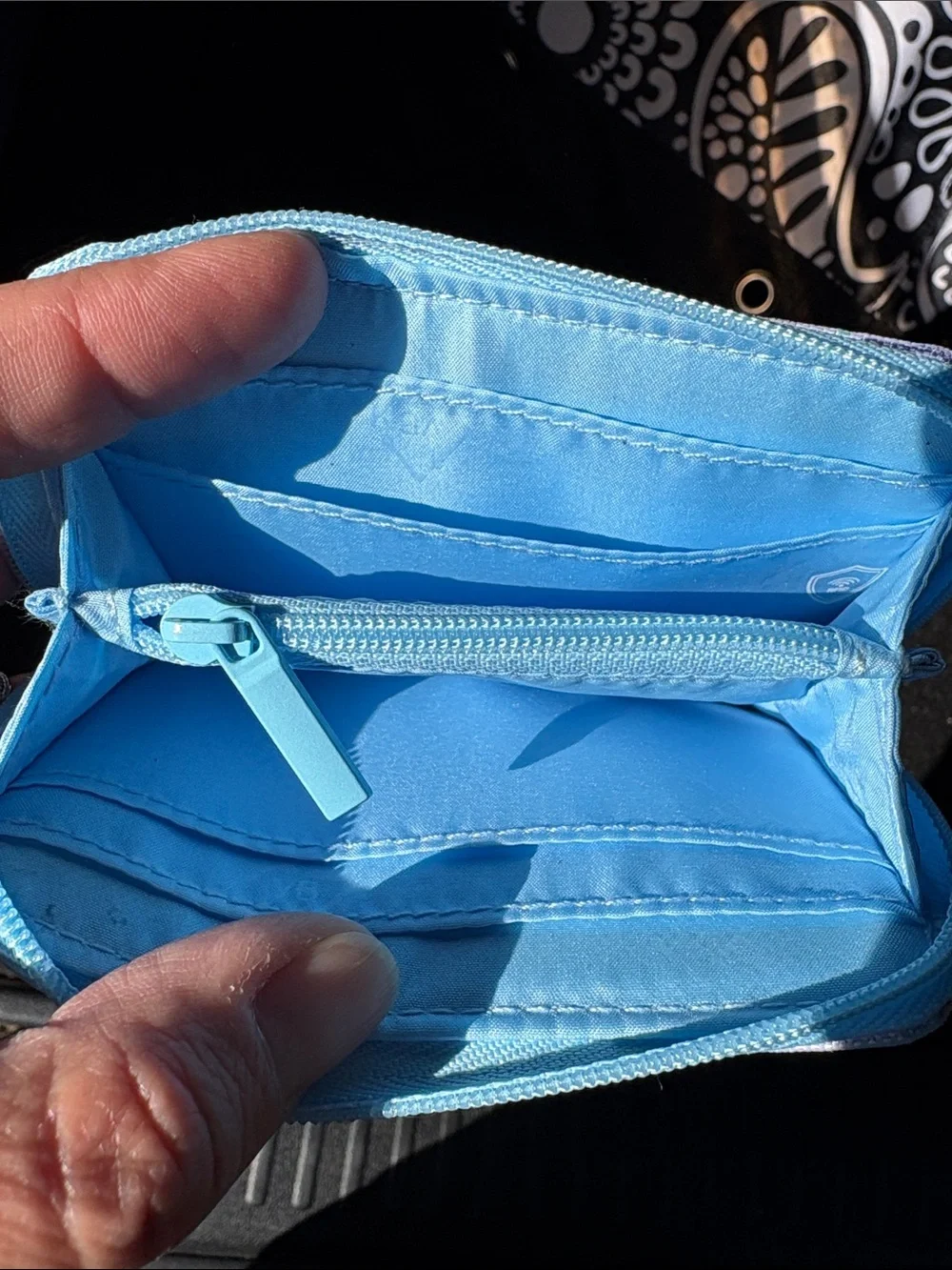 Vera Bradley Sky Blue Floral Zip Wallet - Picture 4 of 6